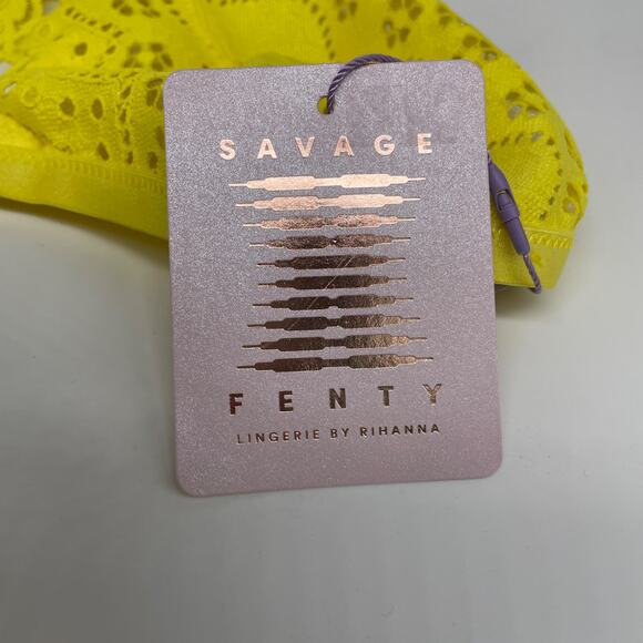 Savage X Fenty Women's Bombshell Broderie Lace Halter Bralette Yellow Size M - Picture 4 of 5
